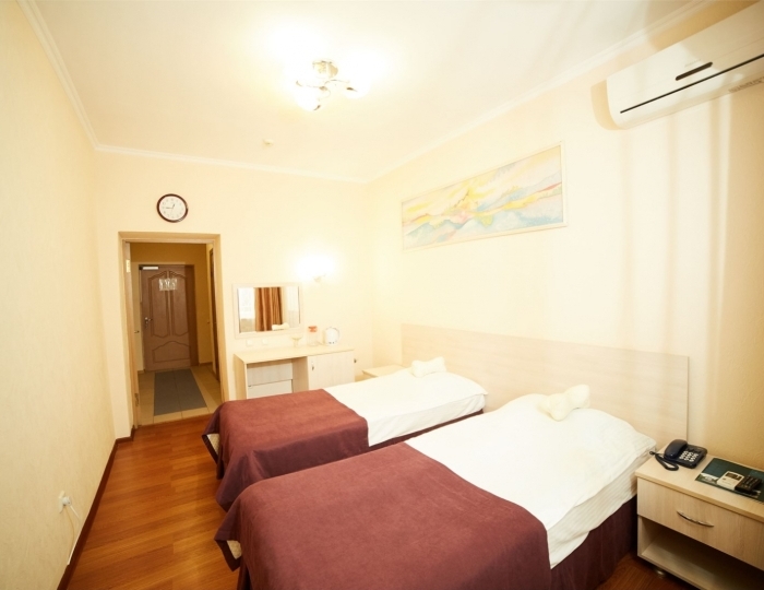 Двухместный с балконом (корпус 2) - Санаторий «Колос» Кисловодск