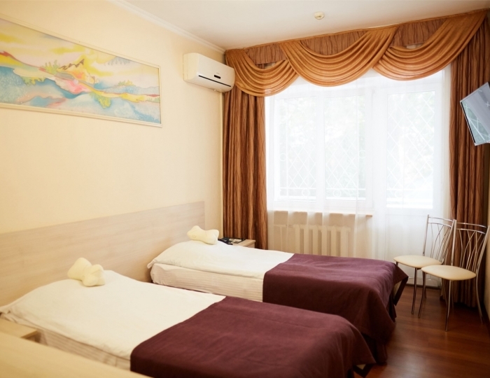 Двухместный с балконом (корпус 2) - Санаторий «Колос» Кисловодск