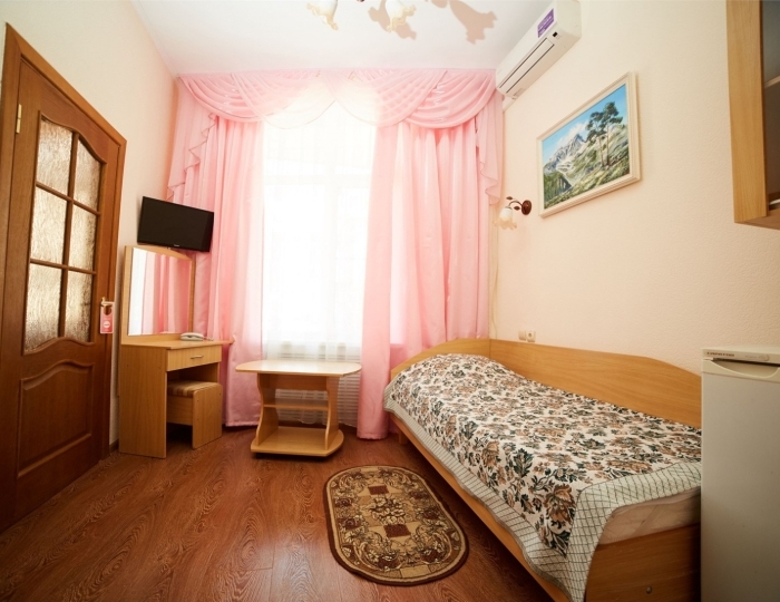 Семейный 2-местный 2-комнатный без балкона - Санаторий «Колос» Кисловодск