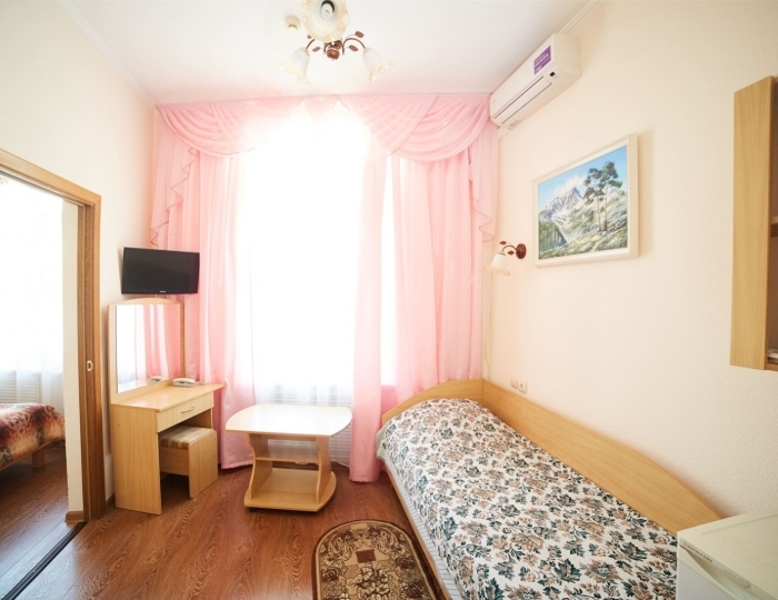 Семейный 2-местный 2-комнатный без балкона - Санаторий «Колос» Кисловодск